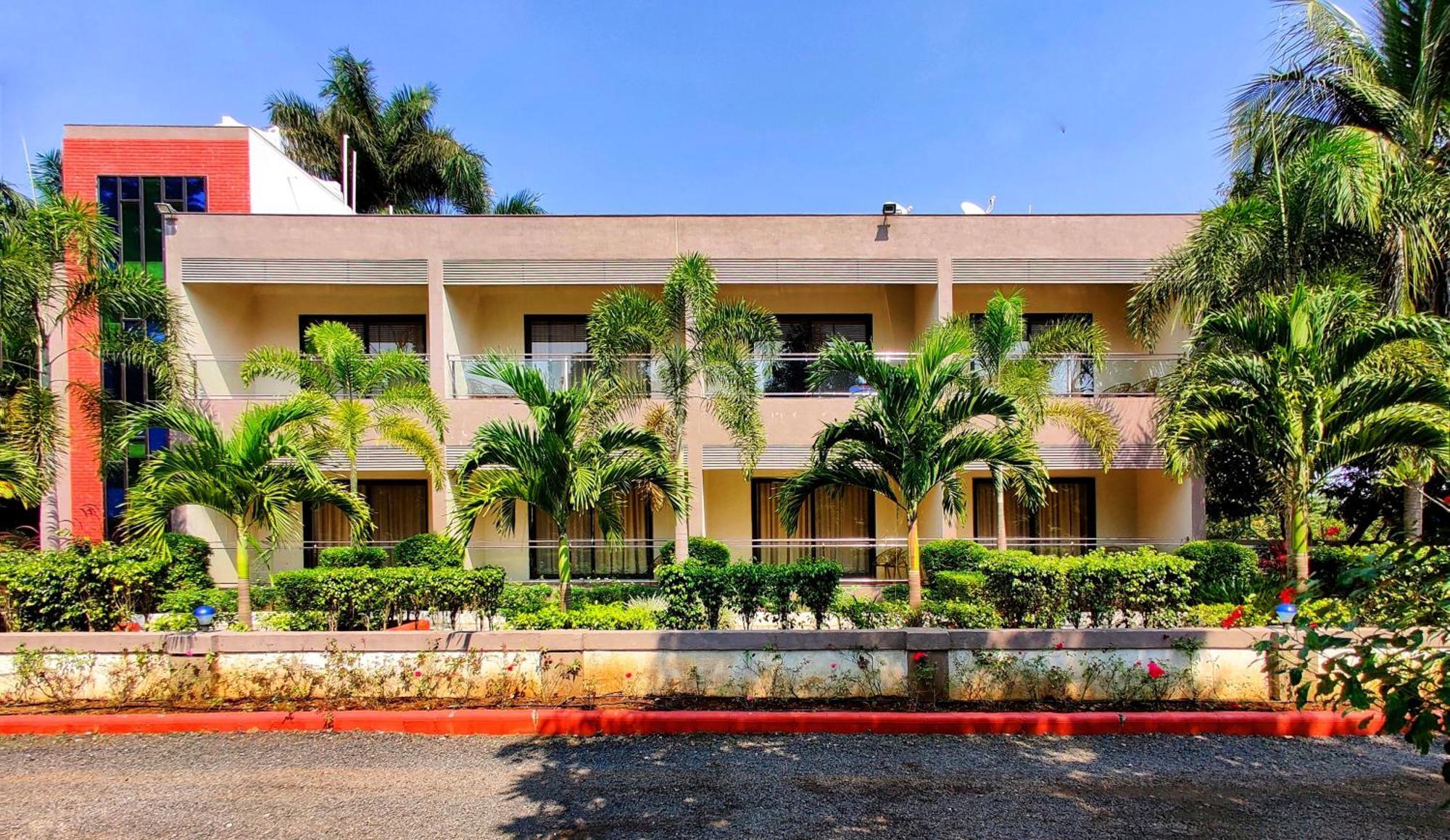 Hotel Anil Farmhouse Gir Jungle Resort Sasan Gir Exterior photo